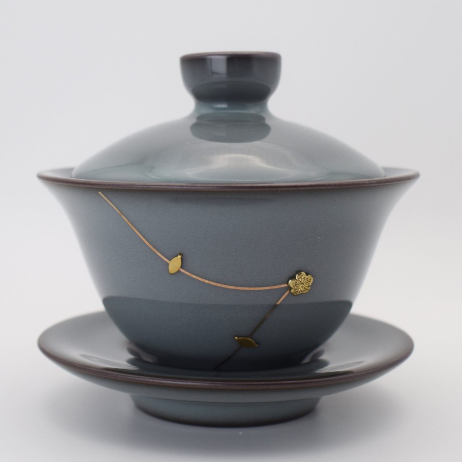 Decorative metal nail porcelain teacup
