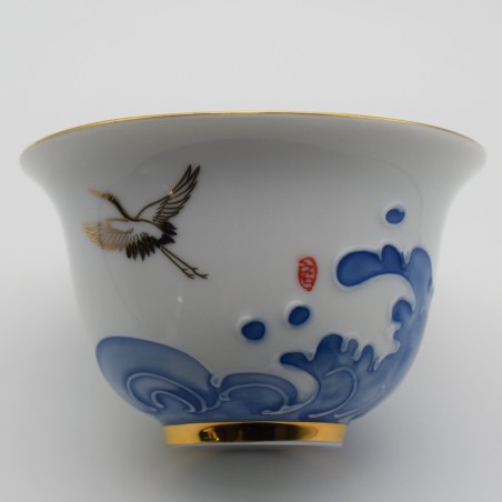 Hand-painted relief pattern teacup