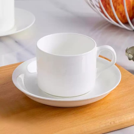Simple coffee cup and saucer set