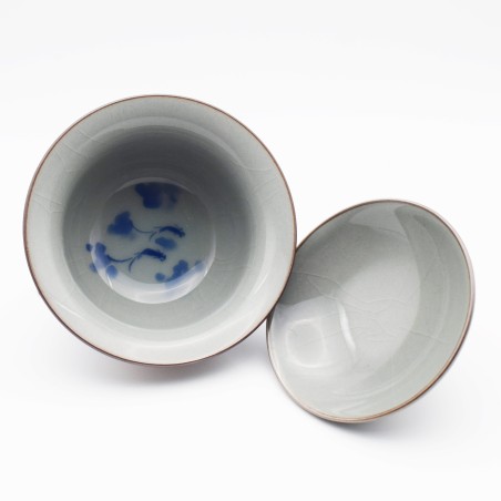 Hand-painted goldfish ice crack teacup